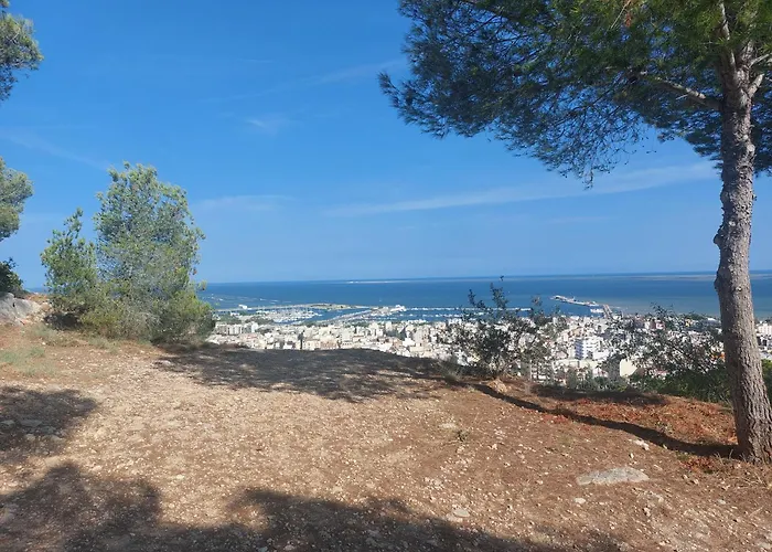 アパート Offi Eucaliptus